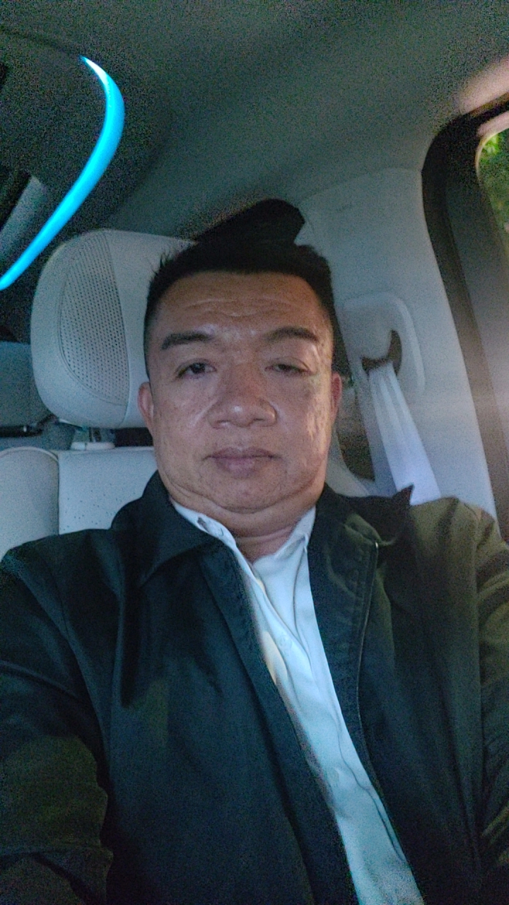 Nattaphon P.